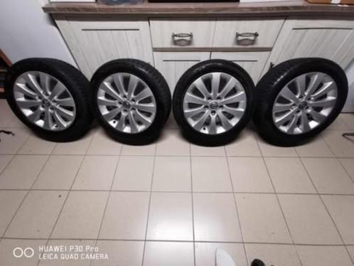 Banden en Velgen Opel Zafira C Tourer 2016, Auto-onderdelen, Banden en Velgen, Banden en Velgen, Winterbanden, 17 inch, 215 mm