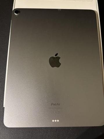 Apple iPad Air (2024) 13 inch 128GB Wifi Space Grey beschikbaar voor biedingen