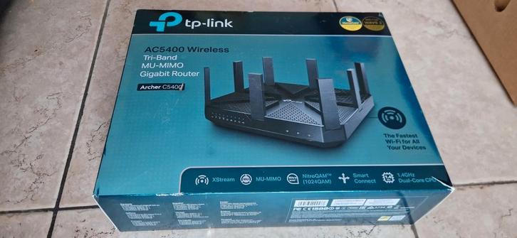 TP-Link Archer C5400, Computers en Software, Netwerk switches, Zo goed als nieuw, Ophalen