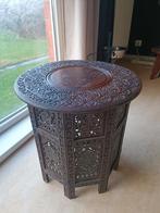 19e begin 20e eeuw gebeeldhouwde oosterse bijzettafel, Antiek en Kunst