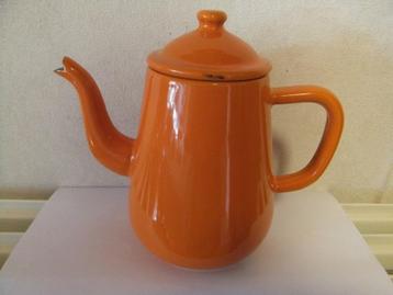  koffie- of theepot email beschikbaar voor biedingen