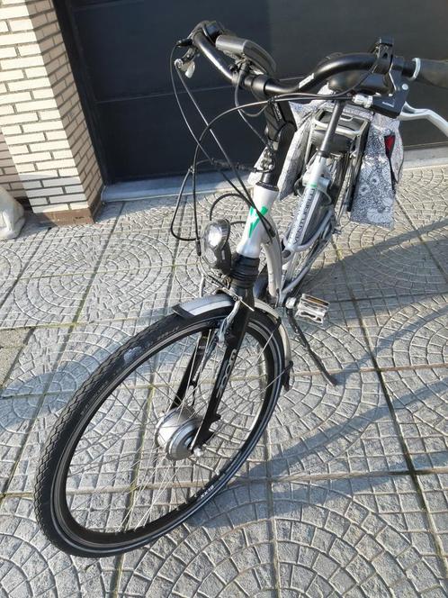 Elektrische Damesfiets Venturelli 494 km !!, Fietsen en Brommers, Elektrische fietsen, Zo goed als nieuw, Overige merken, Ophalen of Verzenden
