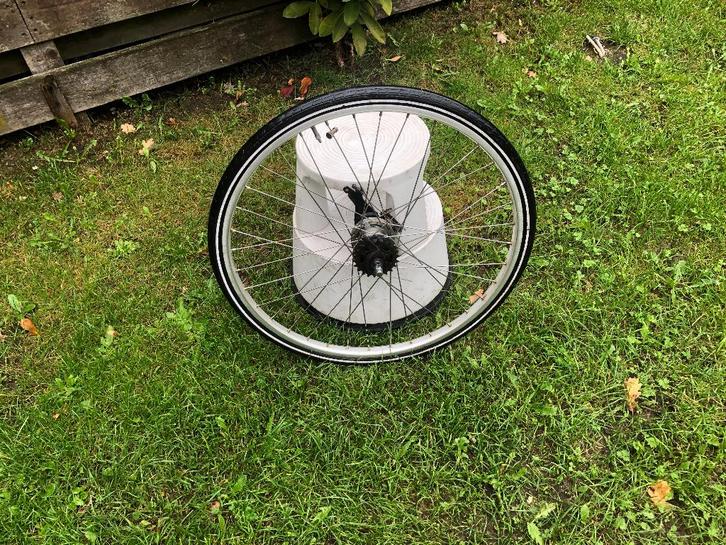 Roue arrière 26 pouces à 4 vitesses NEXUS B.26x1 3/8, Vélos & Vélomoteurs, Vélos Pièces, Utilisé, Général, Enlèvement ou Envoi