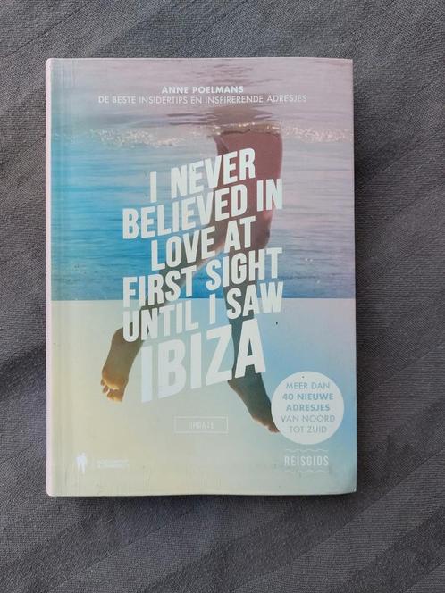 I Never Believed in Love at First Sight until I Saw Ibiza, Livres, Guides touristiques, Comme neuf, Trotter, Enlèvement ou Envoi