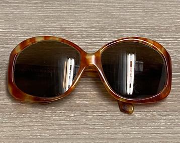 GIVENCHY Paris vintage zonnebril, prijs: 40€ beschikbaar voor biedingen