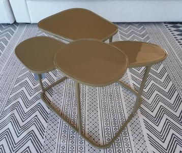 Zuiver Moondrop Multi Clay bijzettafel design - Olijfgroen beschikbaar voor biedingen