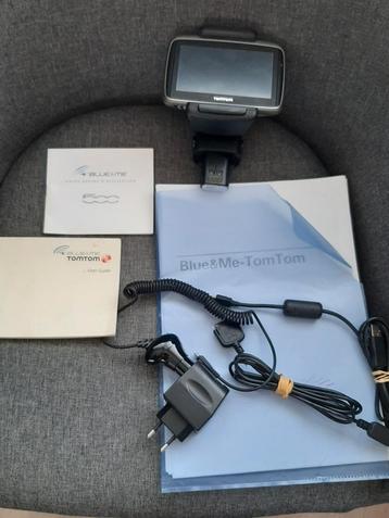 Support et GPS TOM TOM pour FIAT 500 beschikbaar voor biedingen