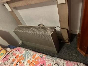 Flandia gasradiatorconvector — schoorsteenuitlaat inbegrepen beschikbaar voor biedingen