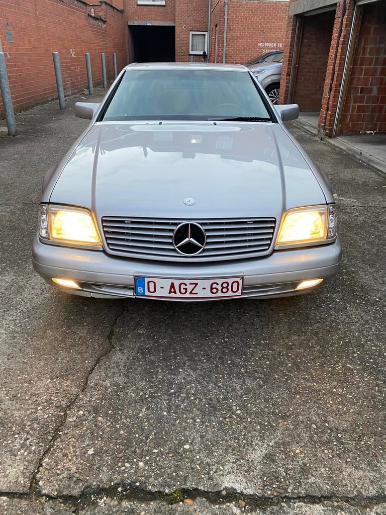Mercedes cabrio sl300 24v automaat Oldtimer prijs 14000€, Auto's, Automaat, Zwart, Cabriolet, Lederen bekleding
