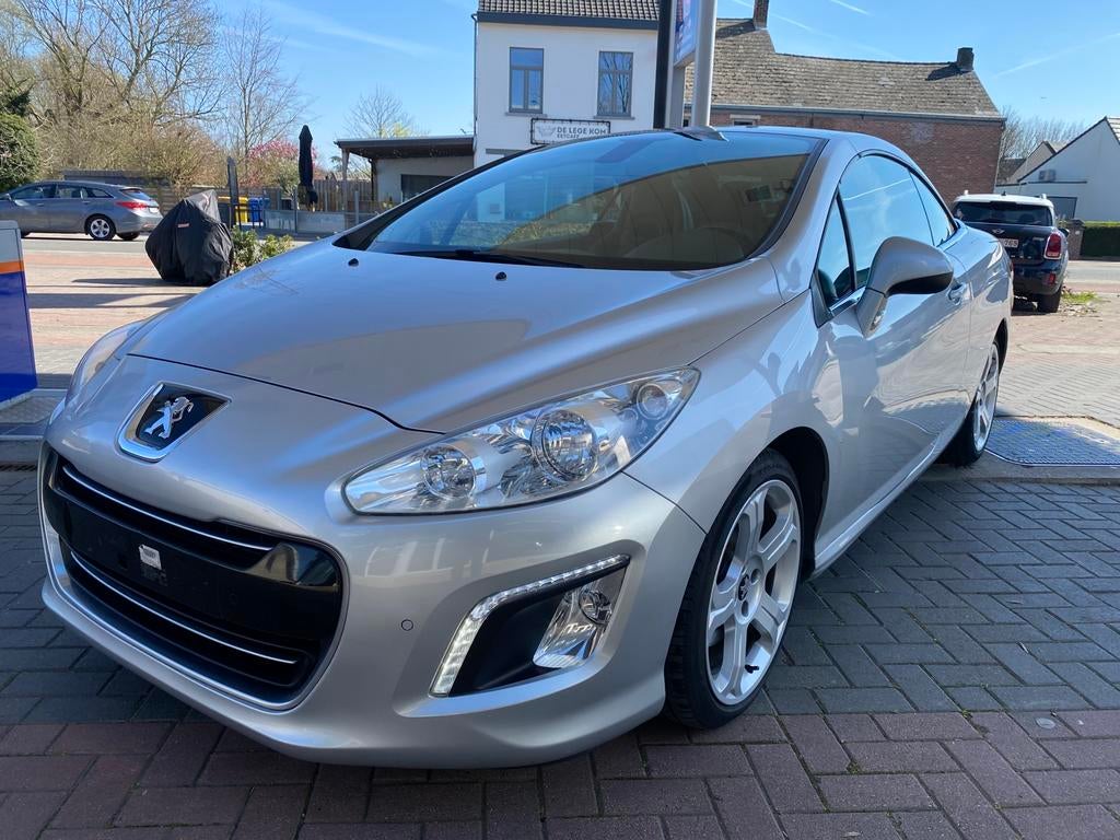 Peugeot 308cc 1.6 - ESSENCE - AUTOMATIQUE - 130.000km - 2012, Autos, Cuir, Entreprise, Cabriolet, Noir