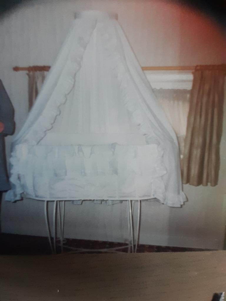 Wieg in smeedijzer, jaren 60, Ophalen, Wieg