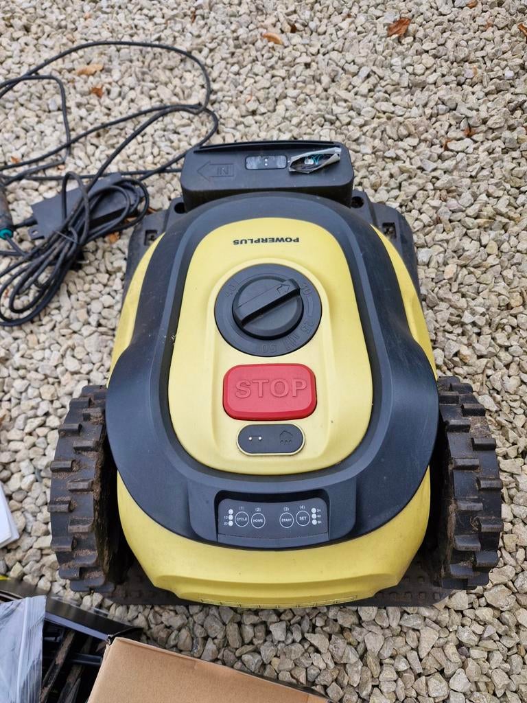 Robotmaaier, Enlèvement