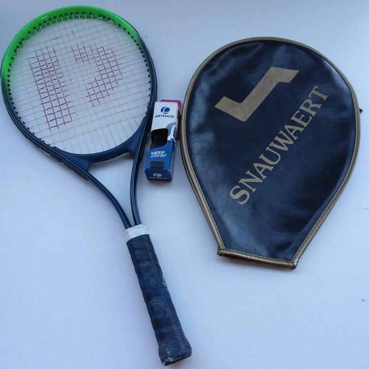 Tennisracket + nieuw (handgreep)bandje + hoes., Sport en Fitness, Tennis, Ophalen