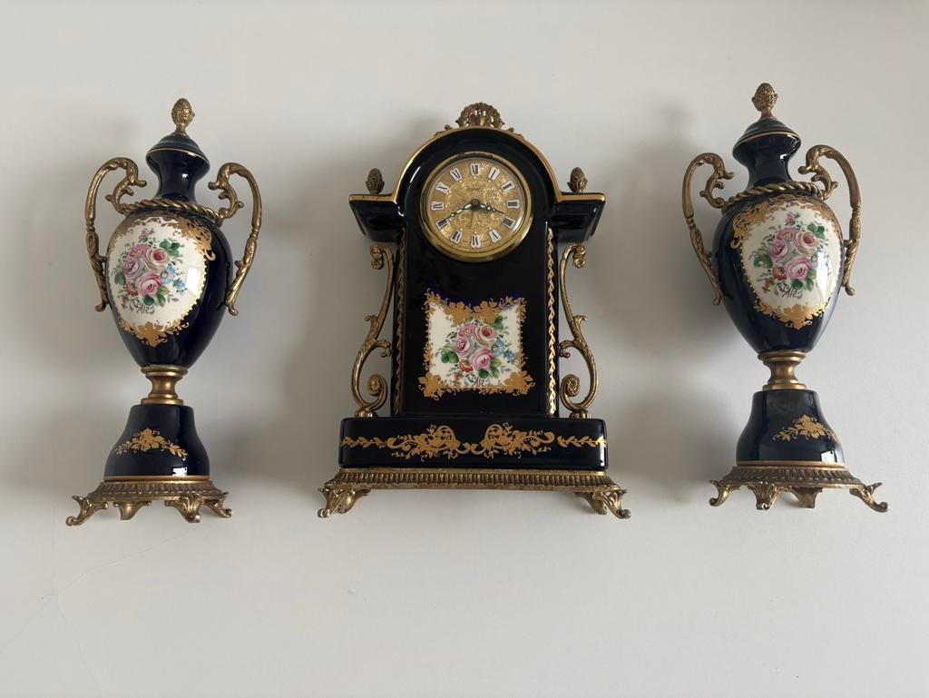 Antiek 3-delig Schouwgarnituur - A.C.F. Bleu de Sèvres, Enlèvement ou Envoi