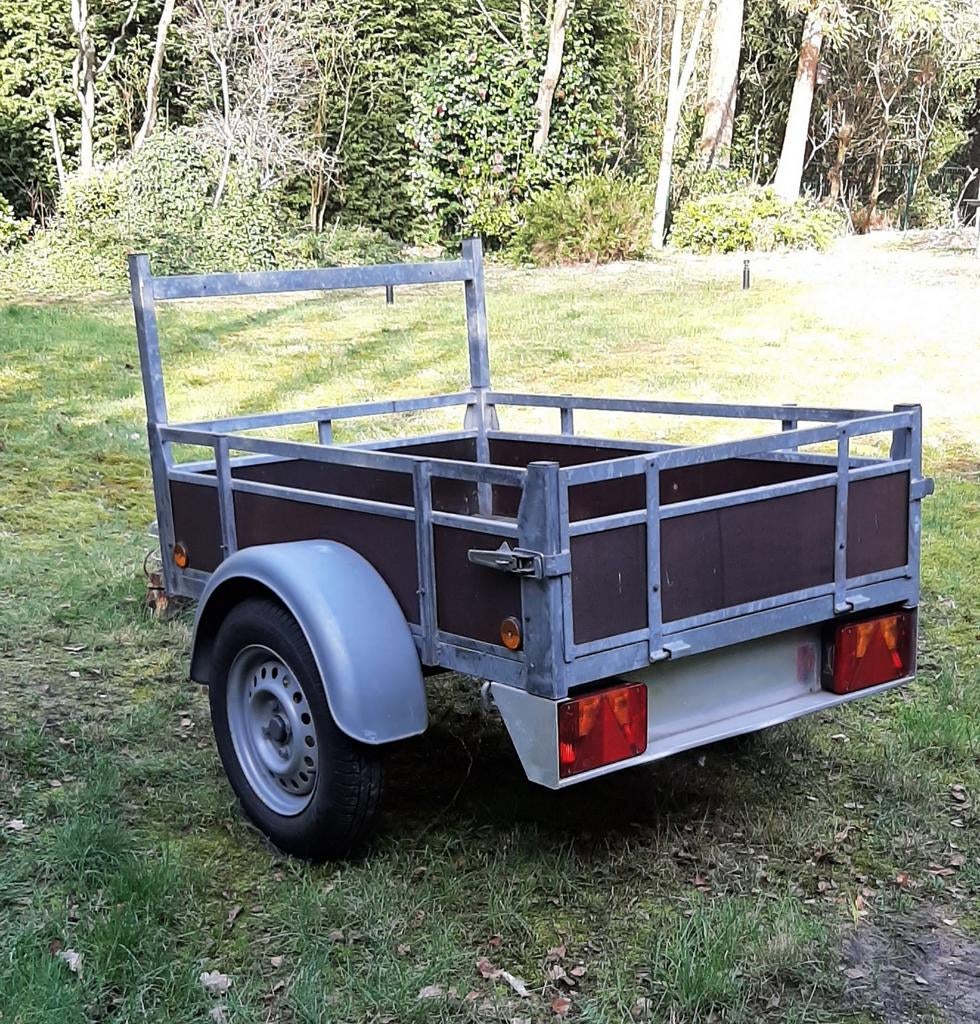 Kleine aanhangwagen/750 kg/In zeer goede staat, Ophalen