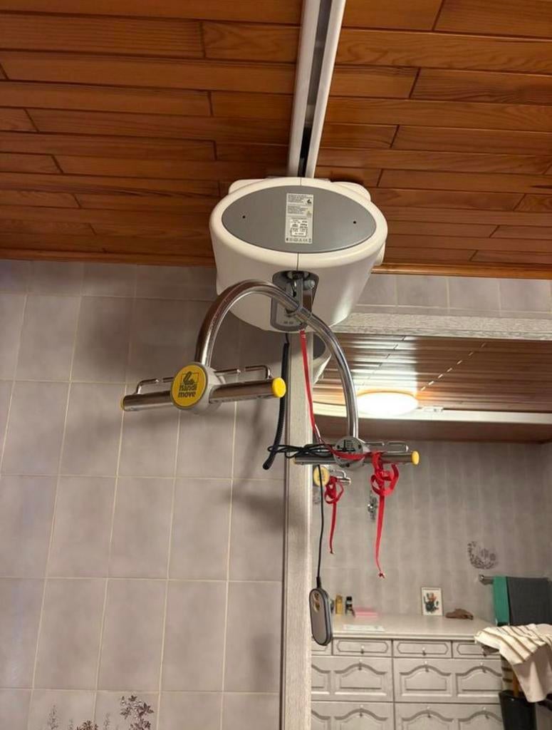 Tilift te koop, Diversen, Verpleegmiddelen, Ophalen, Zo goed als nieuw