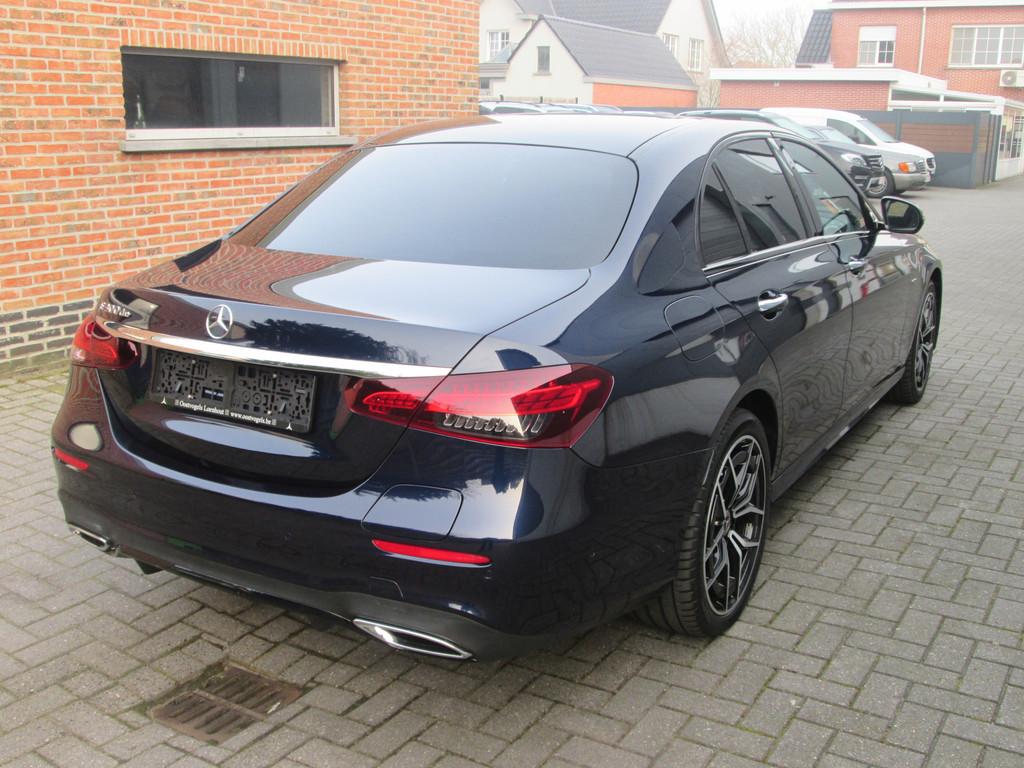 Mercedes-Benz E-Klasse 300 DE AMG PANO MEMORY BURMEISTER, 143 kW, Entreprise, Alcantara, Phares entièrement LED