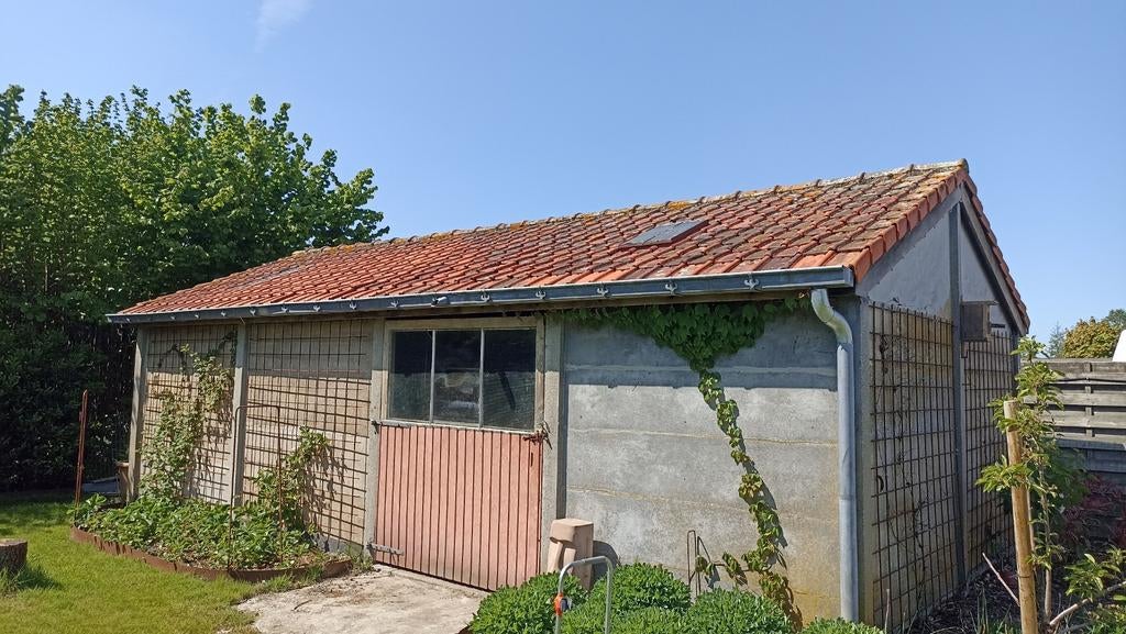 Rode dakpannen, gratis af te halen, Doe-het-zelf en Bouw, Ophalen, Dakpannen