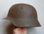 Duitse wo2 originele M42 hkp66 combat helm Wehrmacht, Ophalen of Verzenden, Landmacht, Helm of Baret