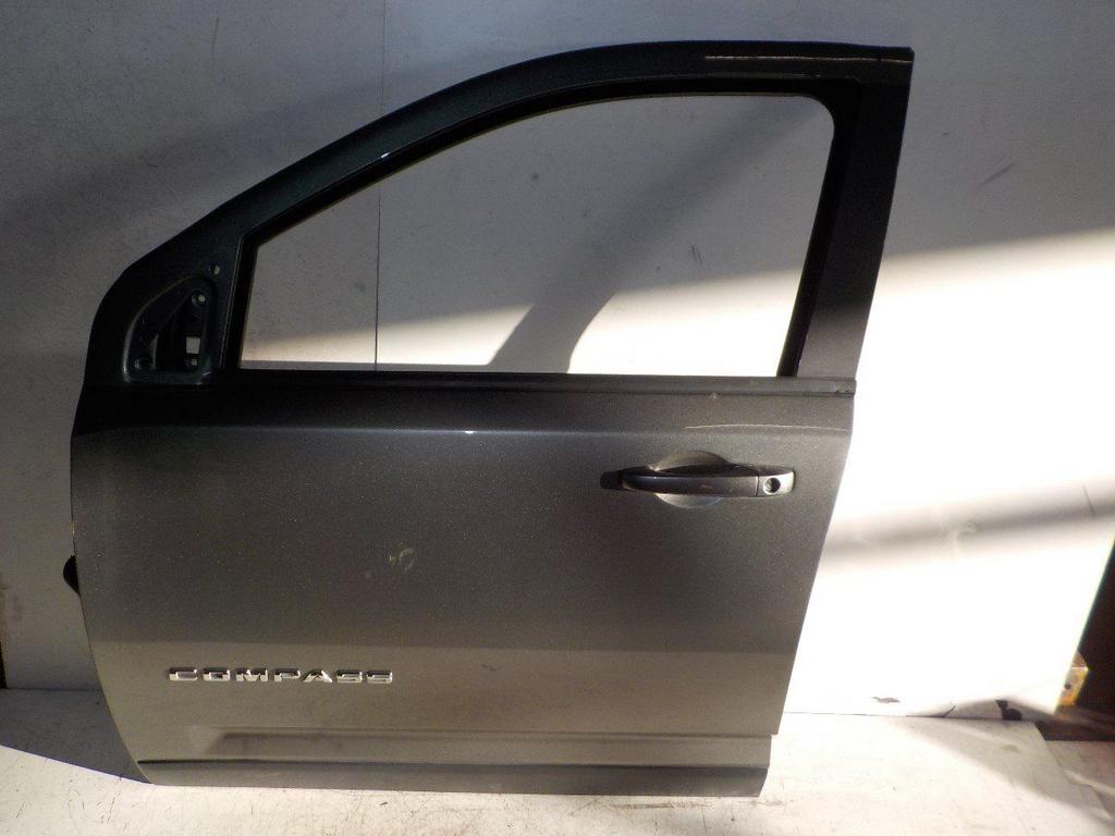 Portier links voor Jeep Compass, Jeep, Onderdelen@venauto.nl, Van der Ven Autorecycling B.V., Ettenseweg 76, 4706 PB Roosendaal, The Netherlands