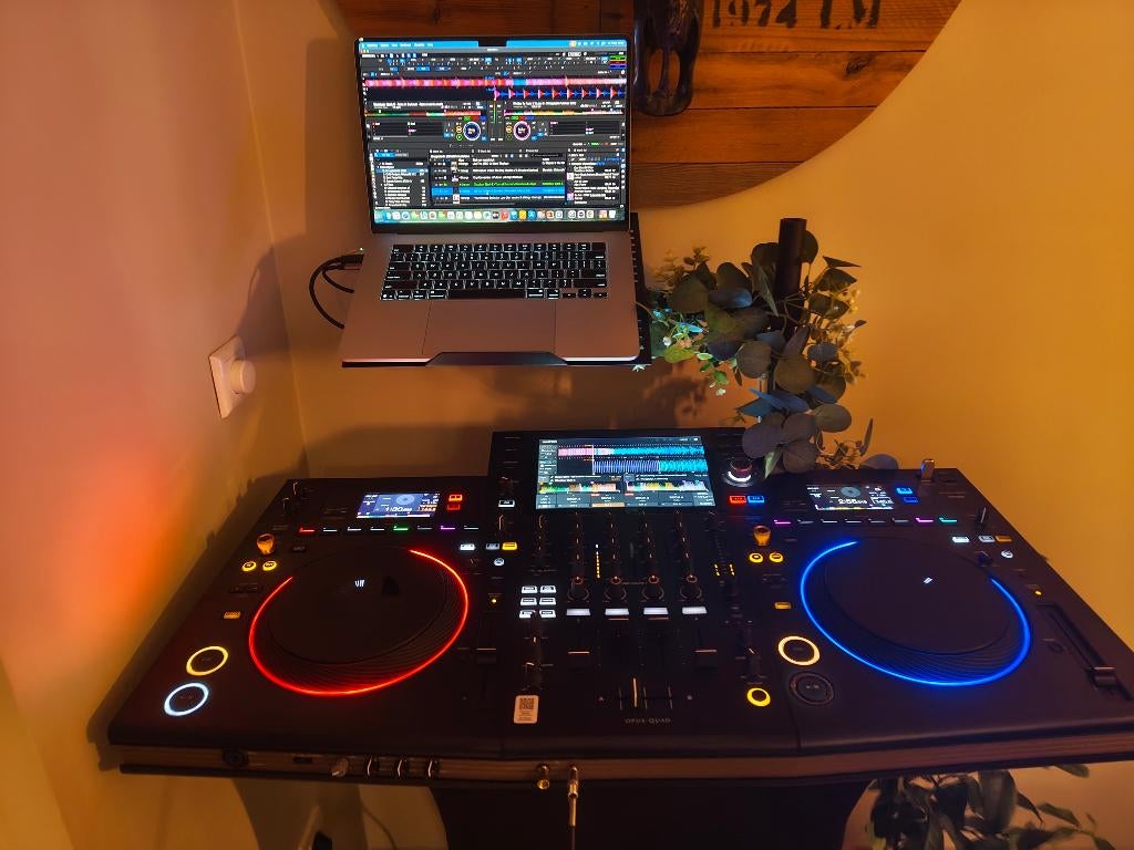 Ruilen - Pioneer Opus Quad met flightcase en stofkap - ZGAN!, Ophalen, Zo goed als nieuw, Dj-set, Pioneer