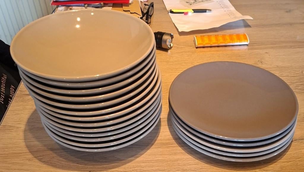 Lot eetborden, Huis en Inrichting, Keuken | Servies, Ophalen, Bord(en)