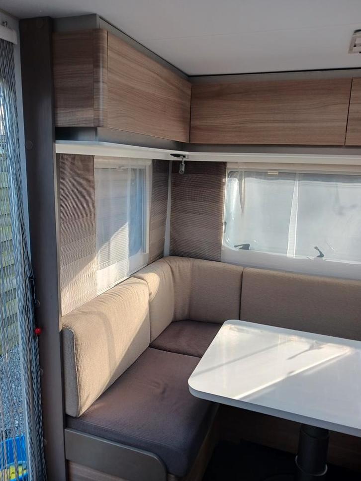 Adria Altea PU 462 voortent, luifel en fietsenrek Thule, Caravans en Kamperen, Caravans, Particulier, tot en met 4, 1000 - 1250 kg