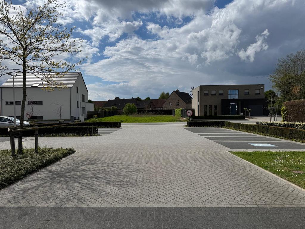 Open bouwgrond te koop Neeroeteren