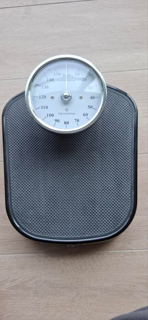Analoge personenweegschaal Escala van Aquanova, Electroménager, Balances, Enlèvement, Pèse-personne