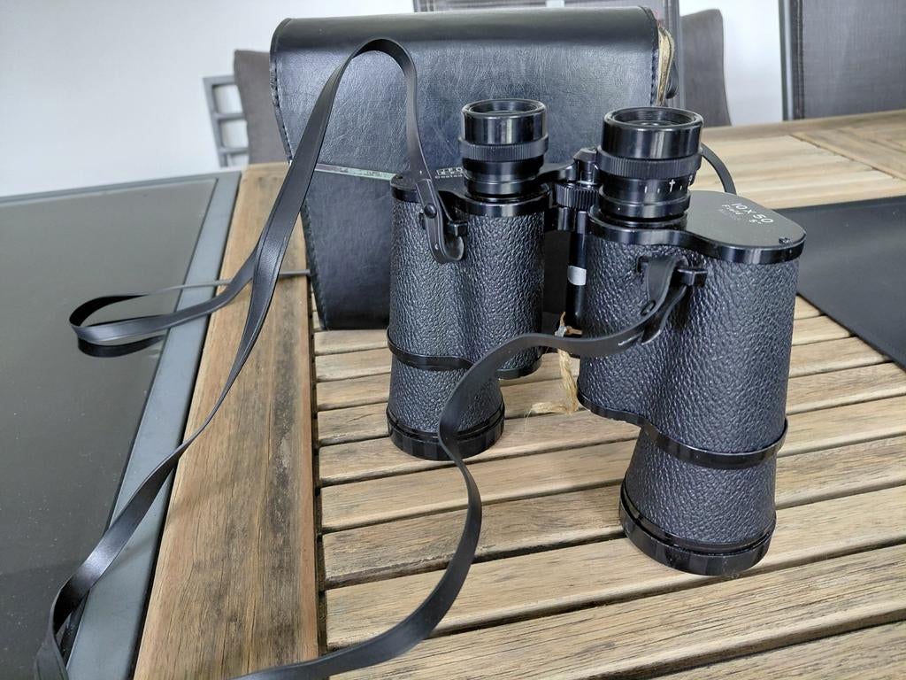 Verrekijker met opbergtas, Ophalen