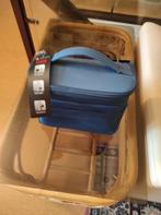 Trousse de beauté Delsey : bleue neuve avec étiquettes, Neuf, Softcase, Avec serrure, Enlèvement