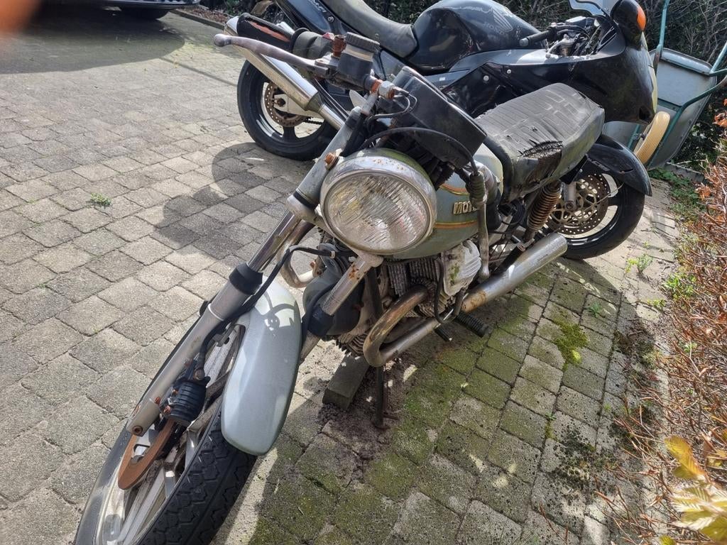 Moto Guzzi V50 2 schuurvondst was rijdend weggezet,., Motos, Motos | Moto Guzzi, Particulier