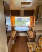 Caravane Gruau de 1980, Particulier, Auvent