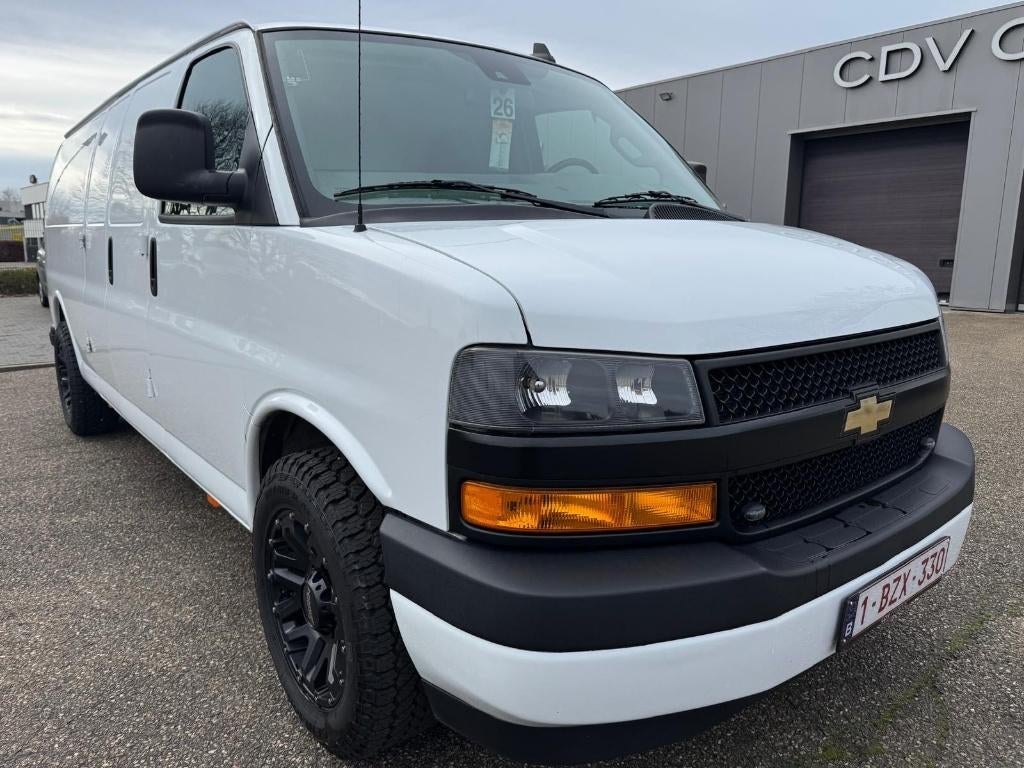 Chevrolet Express LPG 72000 km !!!, Auto's, Automaat, Achterwielaandrijving, Chevrolet, Wit