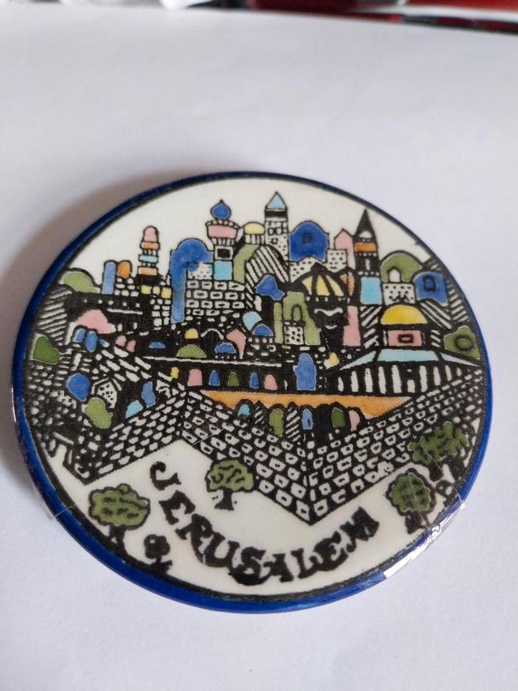 4 UNIQUE VINTAGE ASSIETTES EN CERAMIQUE DE JERUSALEM, Antiquités & Art, Antiquités | Porcelaine, Enlèvement ou Envoi
