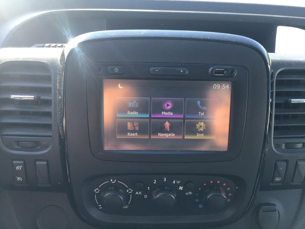 opel vivaro dubbel/cabine 2017 5plaatsen 70000km 17950e, Euro 6, Entreprise, 2000 kg, Boîte manuelle