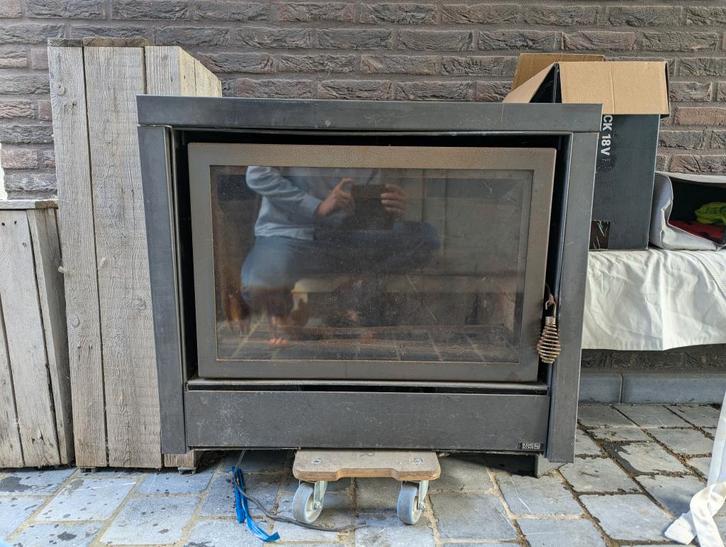 Cassette à bois Bodart & Gonay avec cheminée encastrée 75 cm, Maison & Meubles, Poêles, Utilisé, Encastré, Poêle à bois, Bois