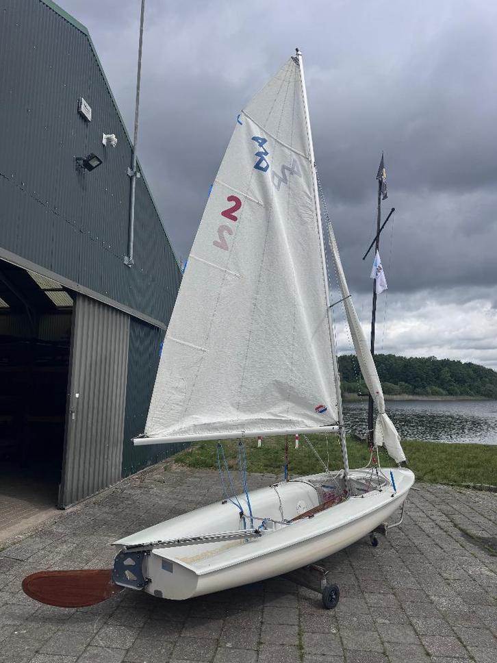 420, Sports nautiques & Bateaux, Voiliers ouverts, Utilisé, Autres types, 3 à 6 mètres, Polyester, Enlèvement