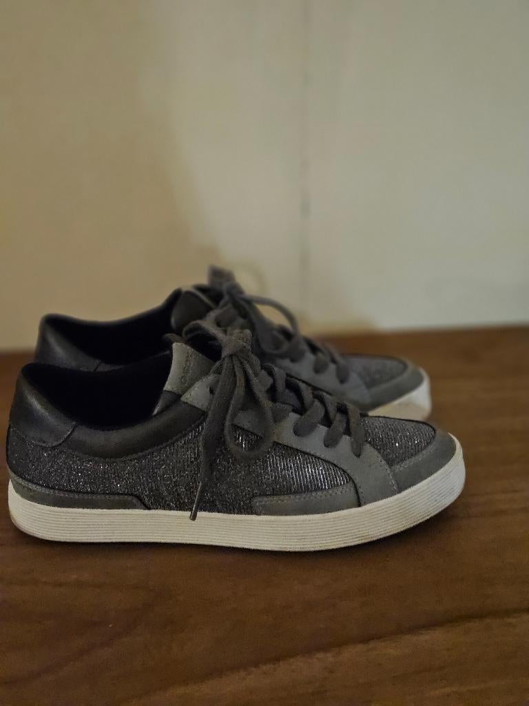 Sneakers Geox Blomiee argentées — taille 37, Vêtements | Femmes, Chaussures, Comme neuf, Sneakers et Baskets, Autres couleurs