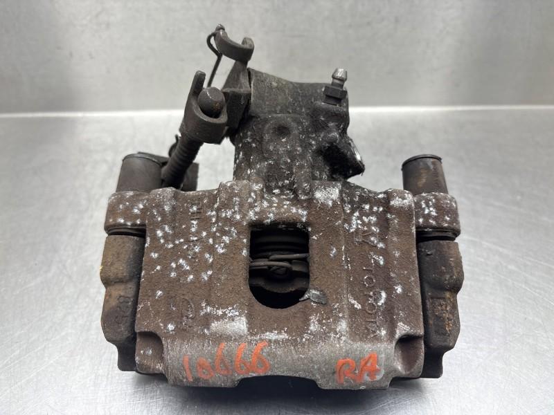 ETRIER DE FREIN ARRIÈRE DROIT ABS Toyota Yaris III (P13), Autos : Pièces & Accessoires, Freins & Transmission, Toyota, Utilisé