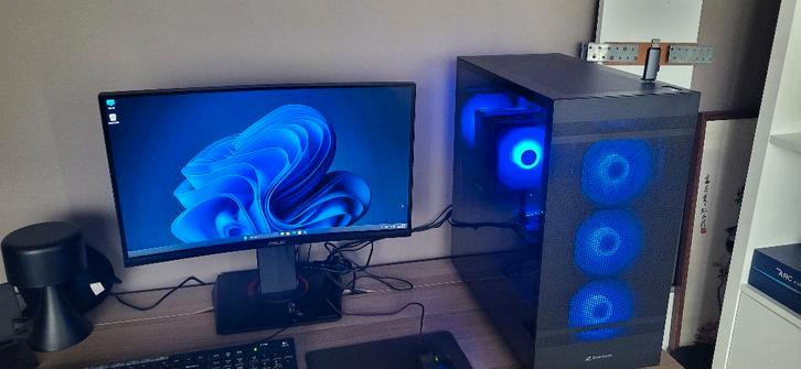 Krachtige gaming Pc - Fortnite 120FPS, Computers en Software, Desktop Pc's, Nieuw, 3 tot 4 Ghz, SSD, 16 GB, Met videokaart, Gaming