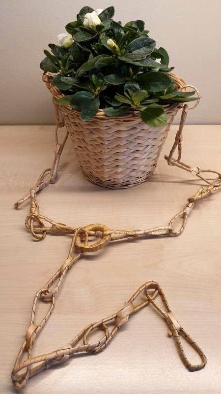 Rieten hangmand, bloempot, hoogte 14cm, diam 16cm bovenaan, Tuin en Terras, Bloempotten, Binnen, Ophalen