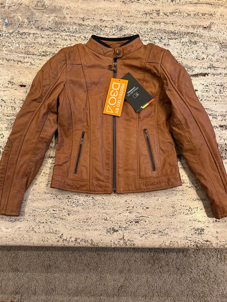 Motorjas dames maat 36 cognac NIEUW, Motos, Vêtements | Vêtements de moto, Manteau | cuir, Femmes, Neuf, avec ticket, Enlèvement ou Envoi