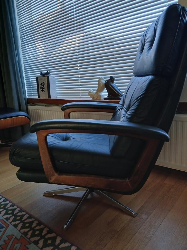 Eugen Schmidt swivel chair. Vintage Design icon, Huis en Inrichting, Fauteuils, Leer, Ophalen