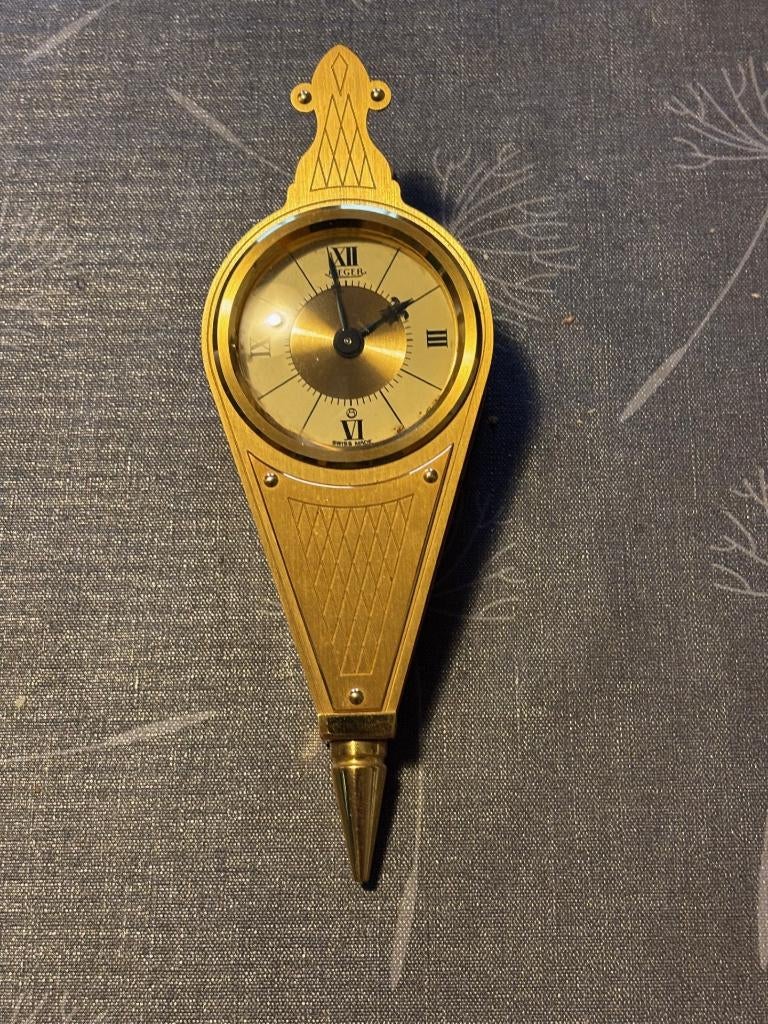 Horloge Murale Jaeger-LeCoultre – Modèle "Soufflet" – 1964, Enlèvement