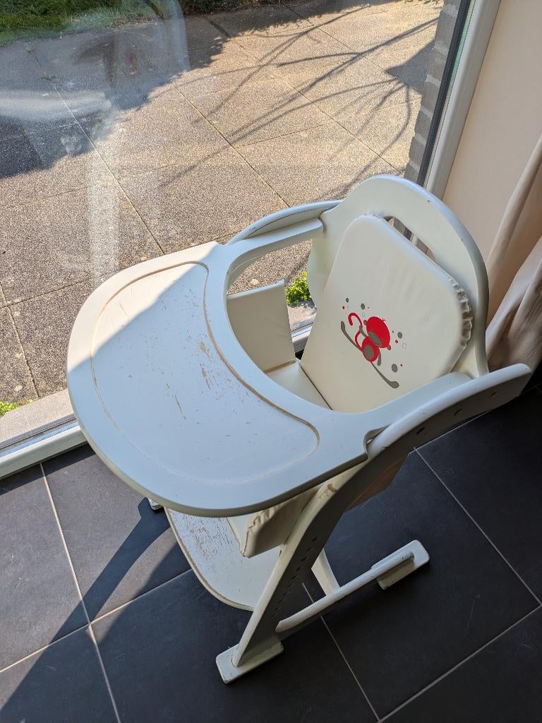 Houten kinderstoel eetstoel meegroei (6m-3j), Enfants & Bébés, Chaises pour enfants, Utilisé, Chaise évolutive, Coulissant, Plateau amovible