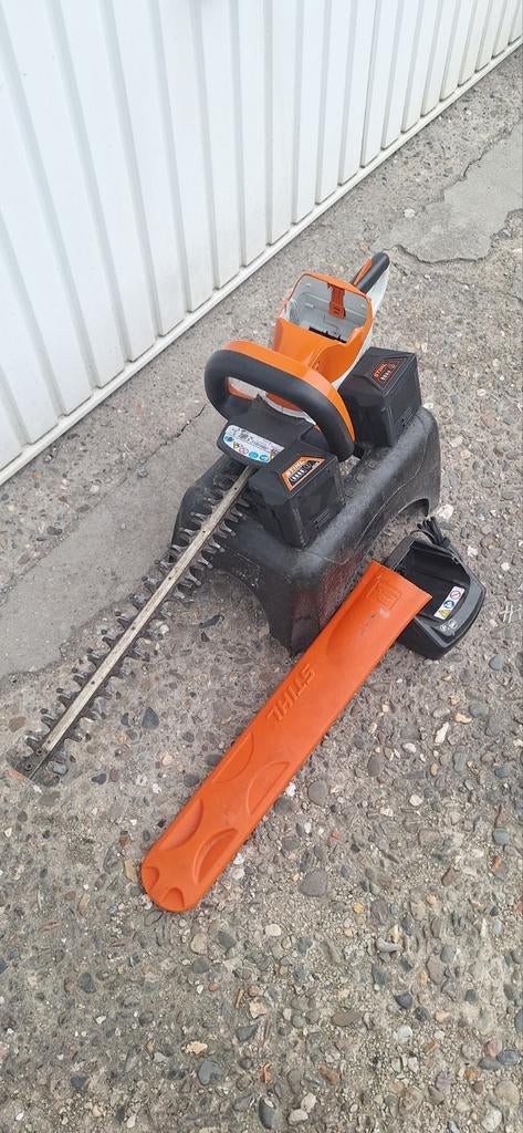 Taille haie STIHL HSA 56, Enlèvement