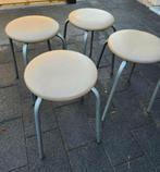 4 tabourets, Enlèvement, Utilisé