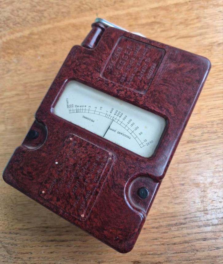 Megger ohm meter, Bricolage & Construction, Instruments de mesure, Enlèvement ou Envoi