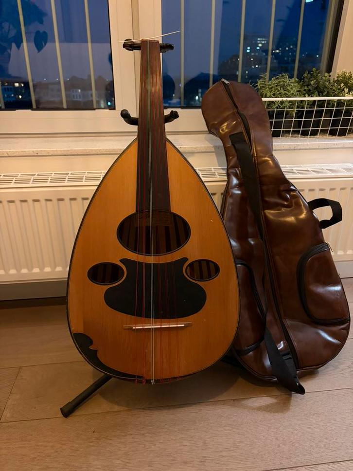 Zeryab Iraqi Model 3 Oud / Lute / Luit + Accessoires, Muziek en Instrumenten, Snaarinstrumenten | Gitaren | Akoestisch, Ophalen
